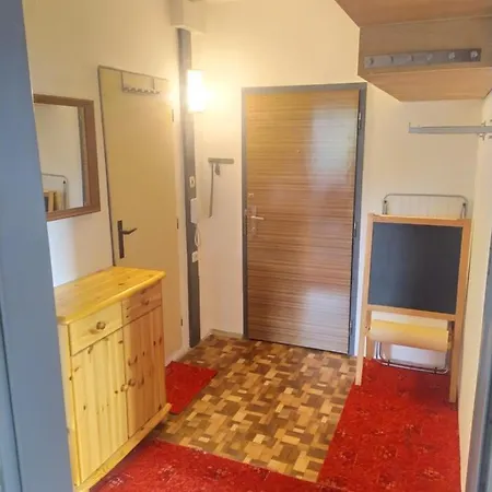 Lejlighed Byt 2+1 52m2 *